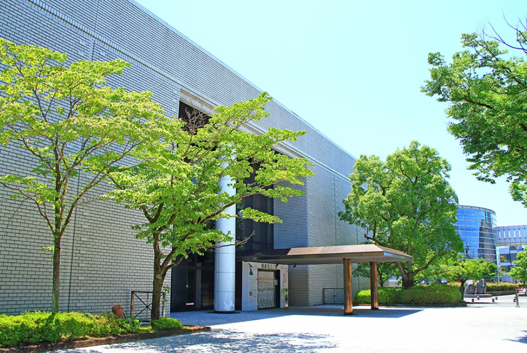 刈谷市美術館