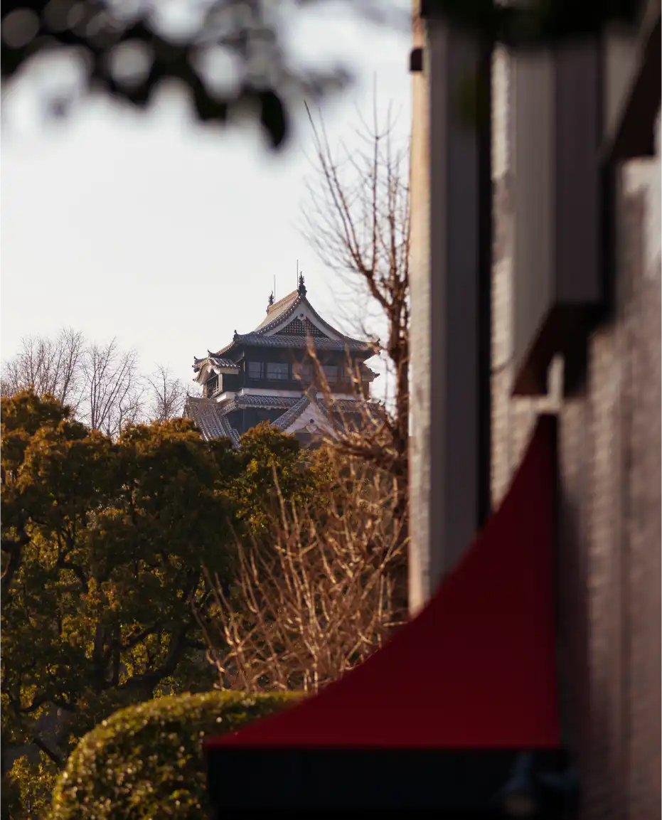 熊本城（徒歩15分・約1,160m）