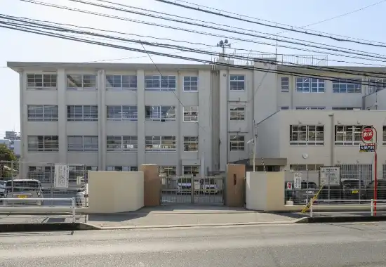 高取小学校