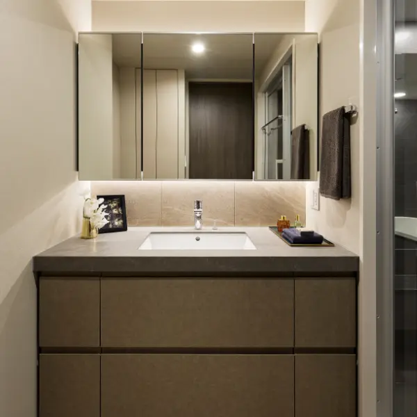 Powder Room