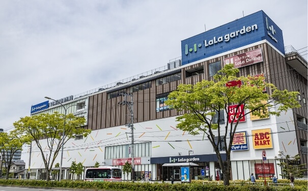 「ララガーデン長町」
