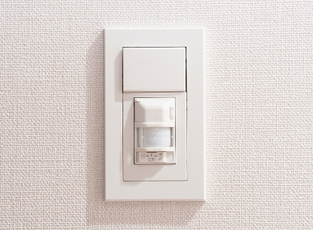 人感センサー付き玄関照明イメージ