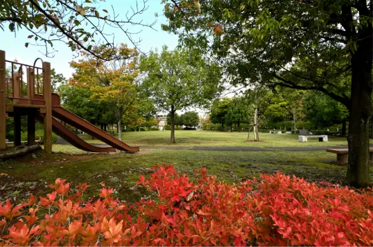 御泉水公園／徒歩15分（約1,160m）