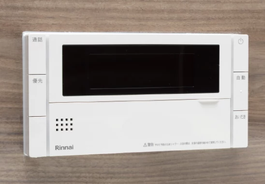 セミオートバス