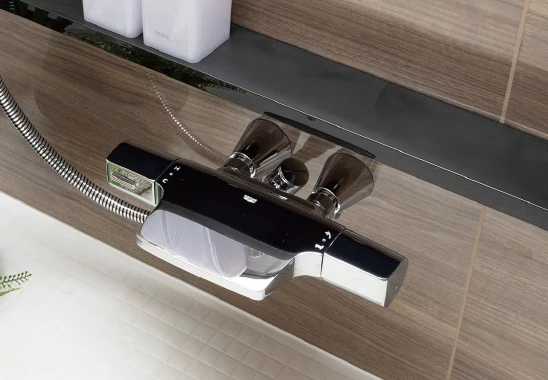 壁付サーモ水栓